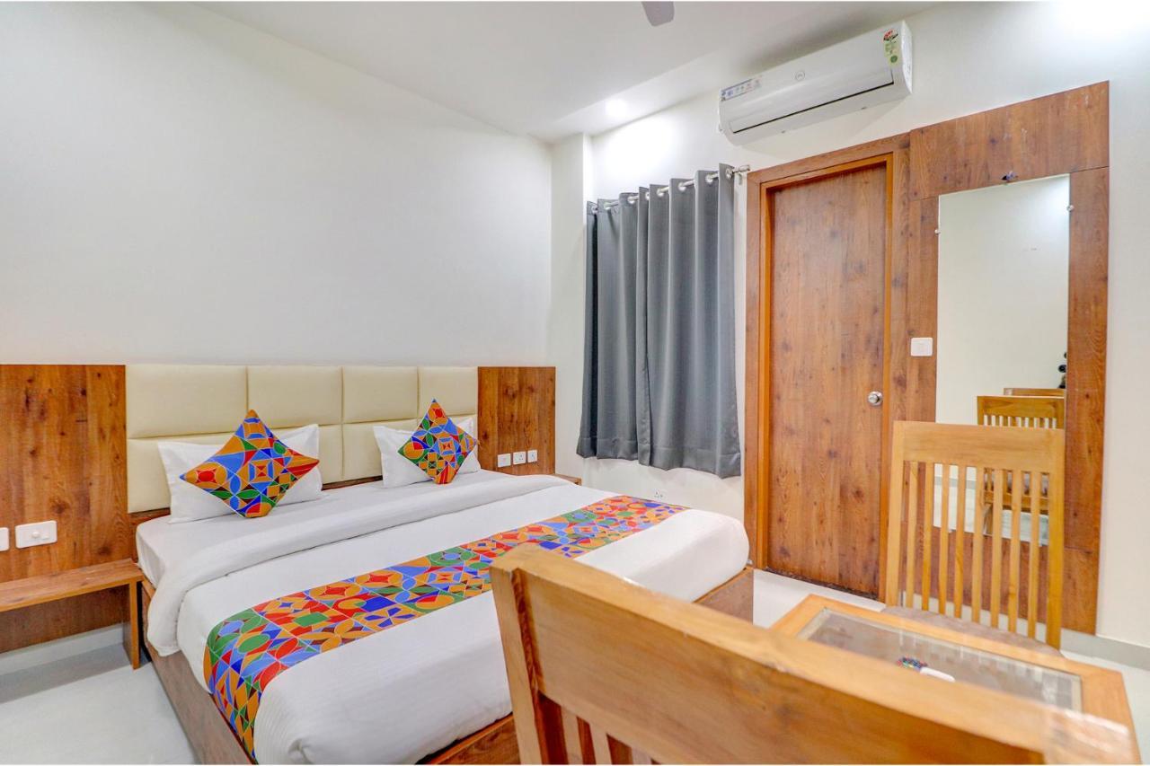 Fabexpress The Regalia Inn Lucknow Dış mekan fotoğraf
